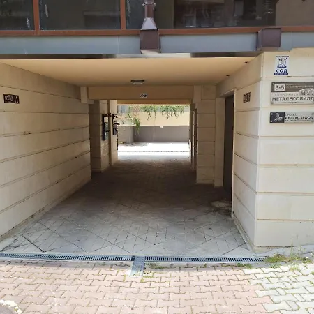 Апартаменты 